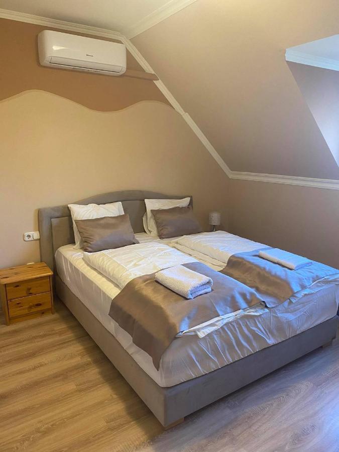 La Curia Panzio Bed & Breakfast Dunaszeg Dış mekan fotoğraf