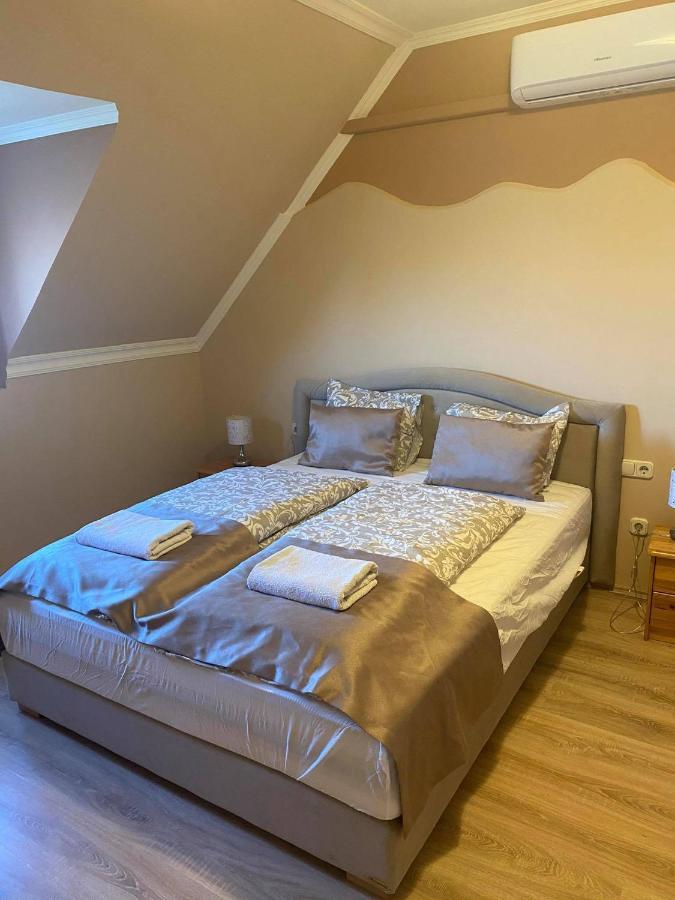 La Curia Panzio Bed & Breakfast Dunaszeg Dış mekan fotoğraf